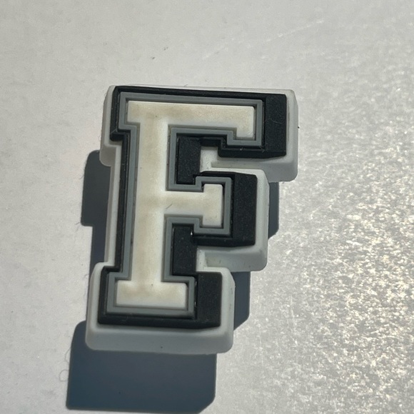 F CROCS JIBBITZ - Picture 3 of 4